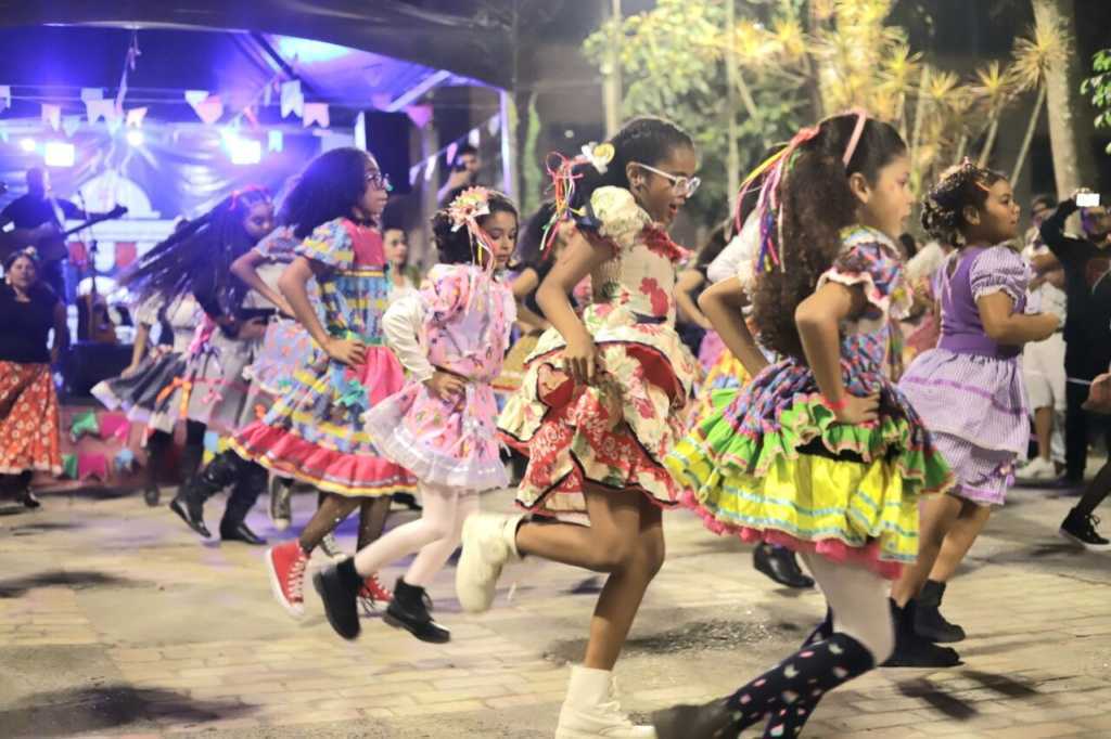 tradicional-festa-junina-de-poa-comeca-nesta-sexta-(14)