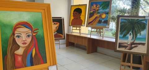 secretaria-de-turismo-sedia-mostra-“olhares”