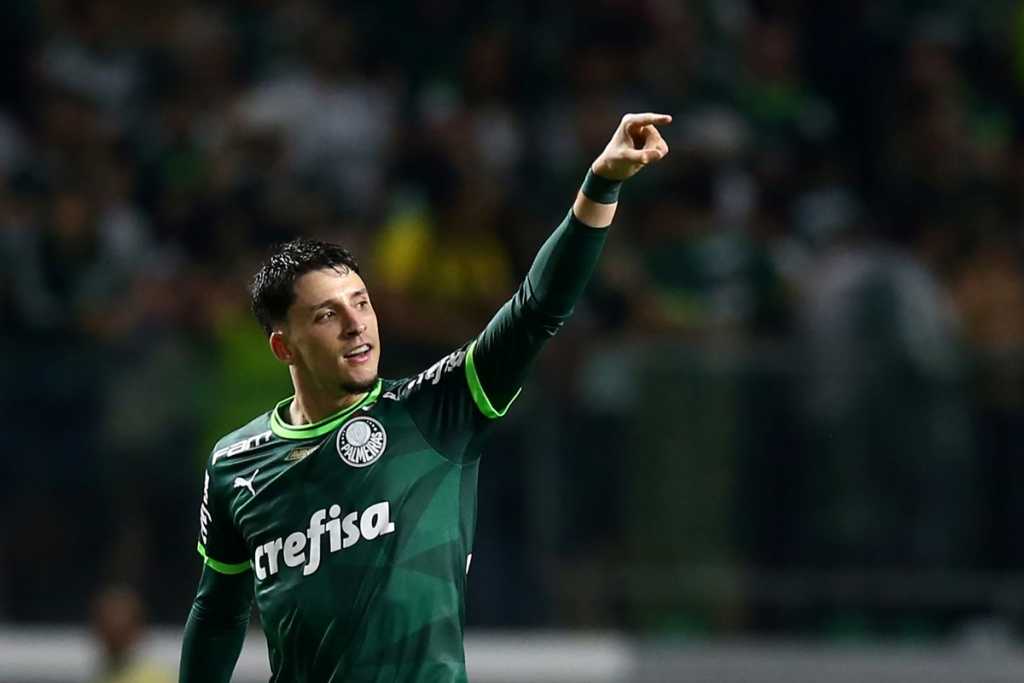 piquerez-lesiona-joelho-e-pode-perder-resto-da-temporada-com-palmeiras