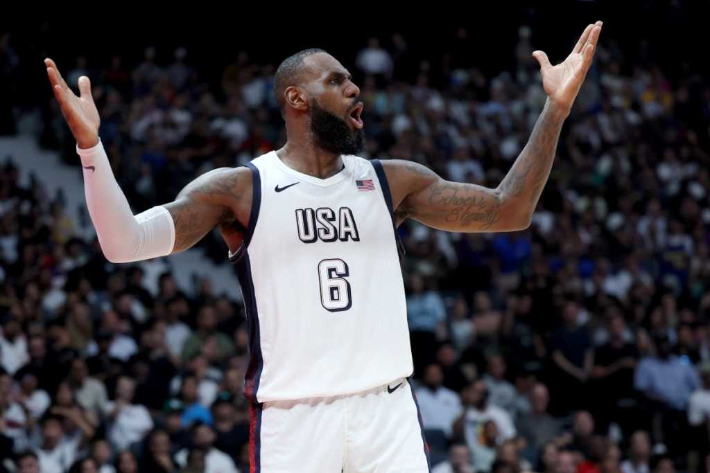 lebron-decide-amistoso-no-fim-e-eua-vencem-sudao-do-sul-no-sufoco