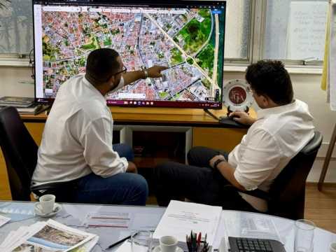 saulo-souza-faz-reuniao-com-secretario-de-estado-para-reforma-das-estacoes-de-trem