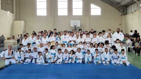 esportes-de-poa-realiza-troca-de-faixa-do-judo