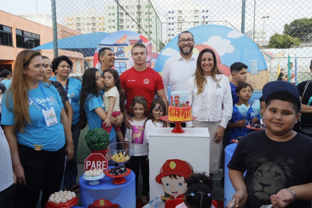 evento-especial-com-as-maes-azuis-de-poa-marca-encerramento-do-mes-do-autismo