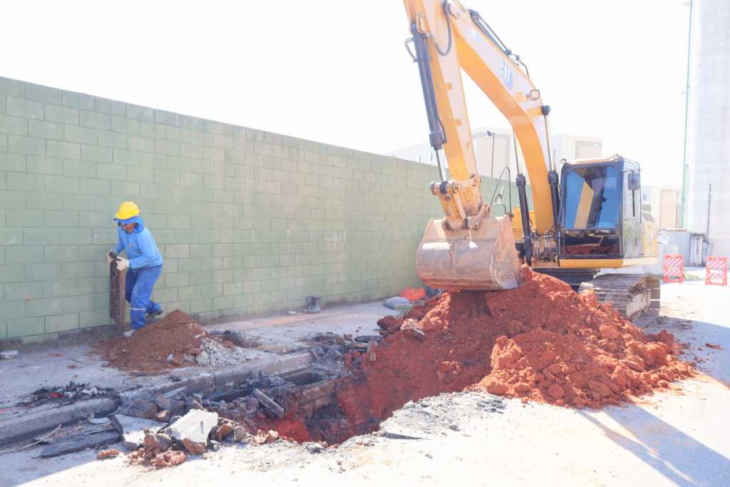 interdicao:-prefeitura-realiza-obras-de-drenagem-na-rua-uniao-para-conter-alagamentos