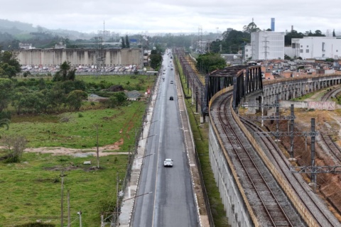 avenida-jorge-bei-maluf,-em-suzano,-tera-interdicao-parcial-para-obras-de-drenagem-nesta-segunda